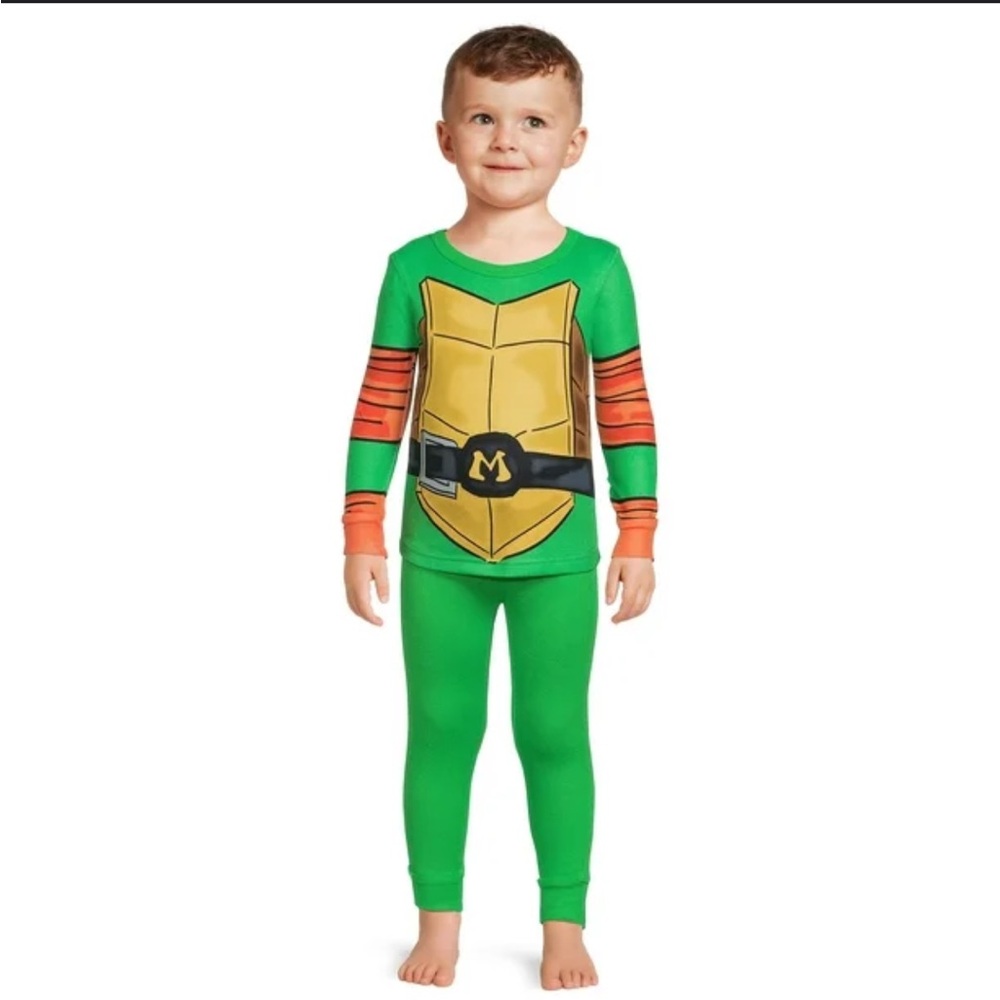 Green and Yellow Pajama Set with Turtle Shell Design